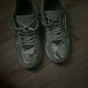 COPY - Bape x new balance no box